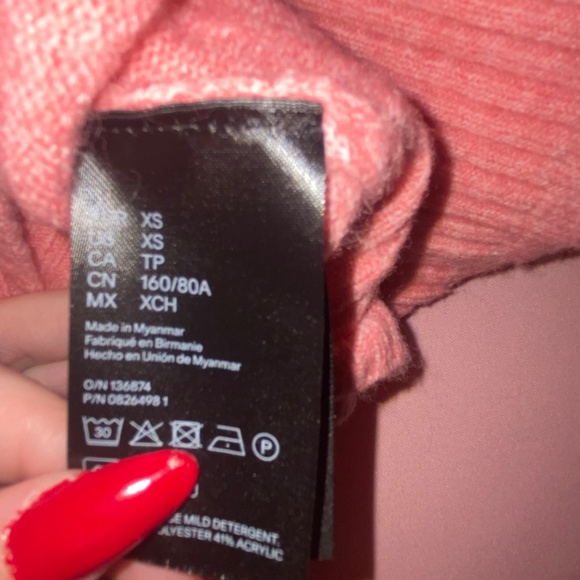 H&M Pink Long Sleeve Cozy Soft Sweater Top Extra Small XS Cute Barbie NEW - Picture 8 of 8